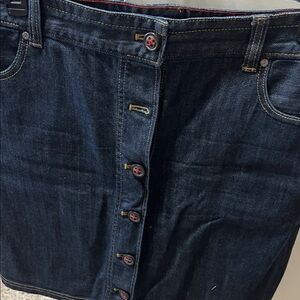 Stylish Men's Indigo Button-Up Jeans
